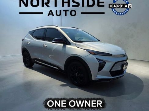 Used 2023 Chevrolet Bolt EUV Premier w/ Redline Edition FWD image 1