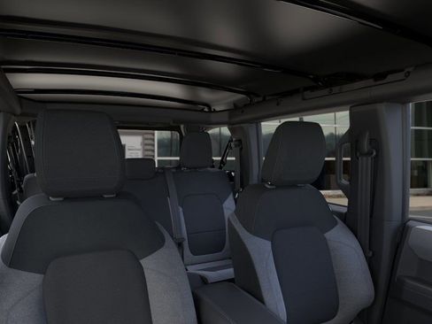 New 2025 Ford Bronco Big Bend AWD/4WD image 12