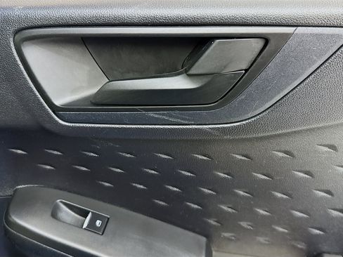 Used 2020 Ford Escape S image 29