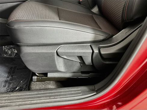 Certified 2026 Nissan Kicks SR w/ Cold Weather Package FWD image 19