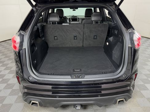 Used 2020 Ford Edge ST w/ Equipment Group 401A image 7