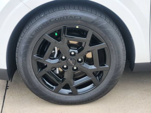 New 2026 Kia Carnival SX Prestige FWD image 9
