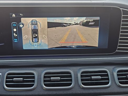 Certified 2025 Mercedes-Benz GLS 450 4MATIC image 18