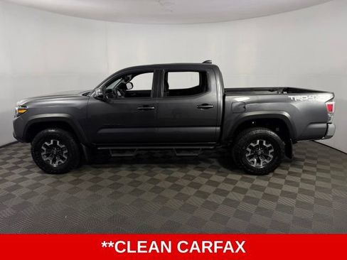 Used 2023 Toyota Tacoma TRD Off-Road w/ Black Out Package (TMS) AWD/4WD image 5