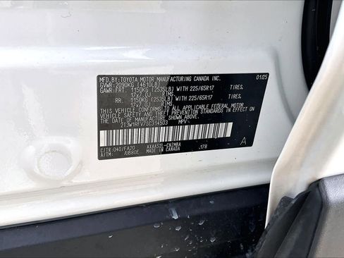 Used 2025 Toyota RAV4 XLE image 35