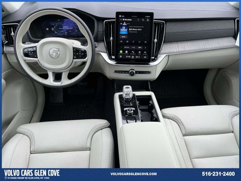 Used 2026 Volvo XC90 B6 Ultra w/ Protection Package image 12