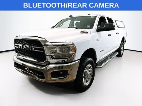 Used 2022 RAM 2500 Tradesman w/ Chrome Appearance Group image 3
