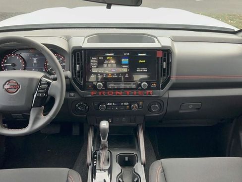 New 2025 Nissan Frontier PRO-4X image 28