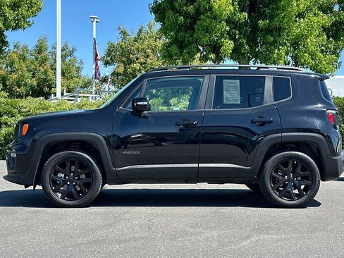 Certified 2023 Jeep Renegade Altitude w/ Convenience Group I AWD/4WD image 7