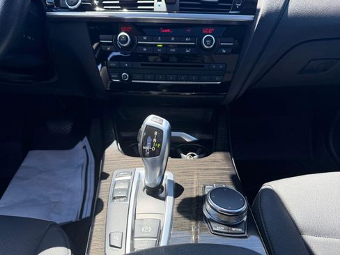 Used 2017 BMW X3 sDrive28i RWD image 31