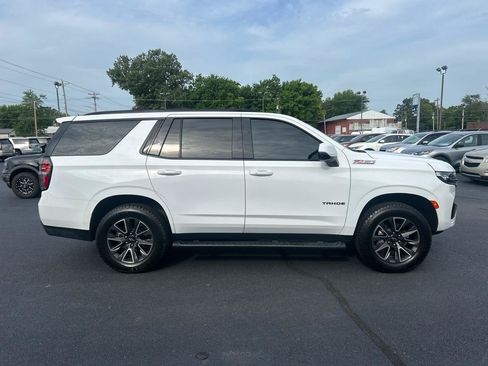 Used 2023 Chevrolet Tahoe Z71 w/ Luxury Package AWD/4WD image 4