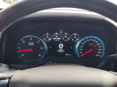 Used 2019 Chevrolet Tahoe Premier image 18