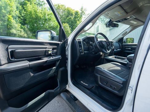 Used 2017 RAM 1500 Sport AWD/4WD image 11