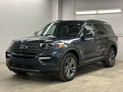 Used 2024 Ford Explorer XLT w/ Equipment Group 202A