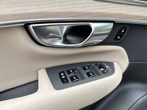 New 2026 Volvo XC90 B5 Core w/ Protection Package image 13