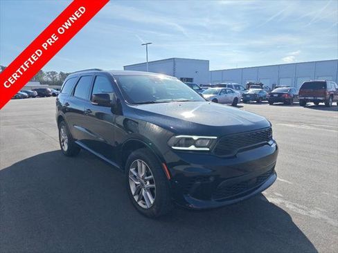 Certified 2024 Dodge Durango GT image 1