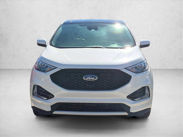 Used 2022 Ford Edge ST-Line w/ Class II Trailer Tow Package AWD/4WD image 2