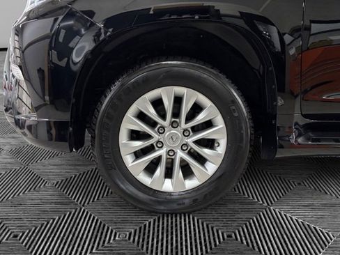 Used 2023 Lexus GX 460 Premium image 31