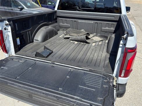 Used 2025 Ford F150 Raptor image 13