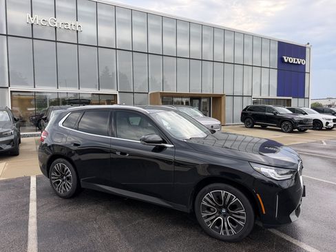Used 2026 BMW X3 xDrive30i AWD/4WD image 3