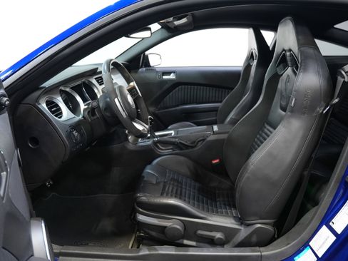 Used 2013 Ford Mustang Shelby GT500 image 27