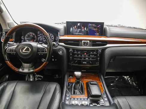 Used 2019 Lexus LX 570 4WD image 13