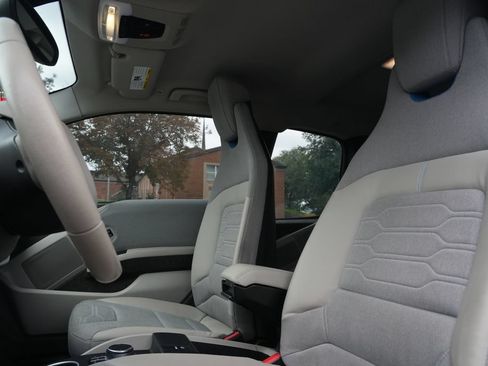 Used 2018 BMW i3 RWD image 10