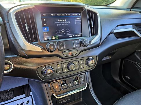 Used 2020 GMC Terrain SLT w/ Preferred Package image 20