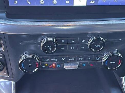 Certified 2022 Ford F150 Lariat w/ Equipment Group 502A High image 22