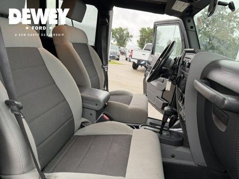 Used 2010 Jeep Wrangler Unlimited Sport AWD/4WD image 24