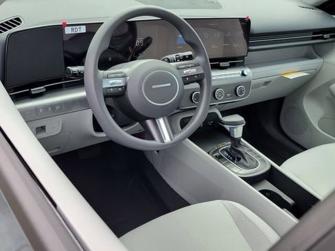 New 2026 Hyundai Kona SE FWD image 5