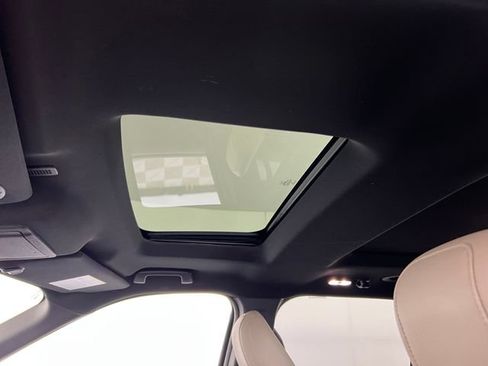 Used 2018 Ford Explorer Limited w/ Equipment Group 301A FWD image 22