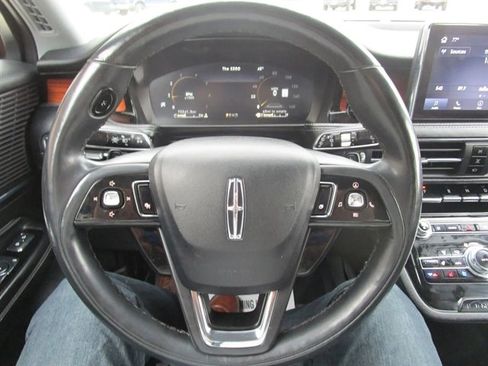 Used 2022 Lincoln Corsair Reserve w/ Equipment Group 201A image 14
