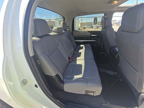 Used 2015 Toyota Tundra Limited w/ Limited Premium Package AWD/4WD image 11