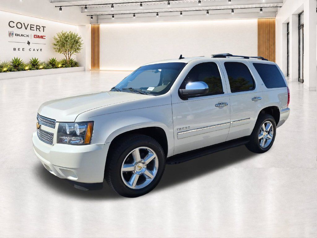 Used 2013 Chevrolet Tahoe LTZ RWD image 4