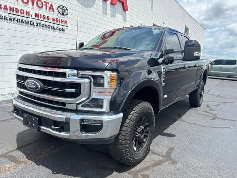 Used 2021 Ford F250 Lariat w/ Tremor Off-Road Package AWD/4WD image 1