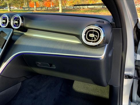 Certified 2026 Mercedes-Benz C 300 4MATIC Sedan image 10