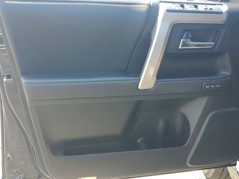 Certified 2020 Toyota 4Runner Limited AWD/4WD image 20