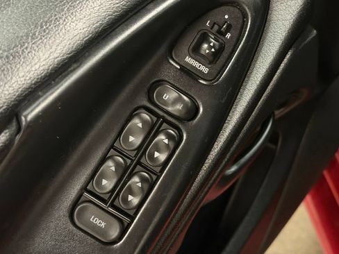 Used 1996 Ford Mustang GT RWD image 21
