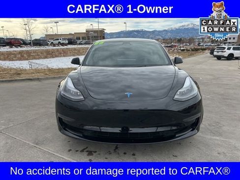 Used 2023 Tesla Model 3 Standard Range image 2