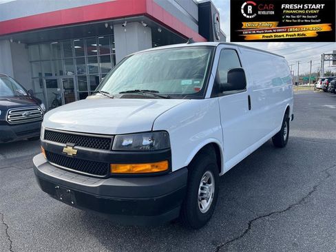 Used 2021 Chevrolet Express 2500 Extended w/ Driver Convenience Package RWD image 3