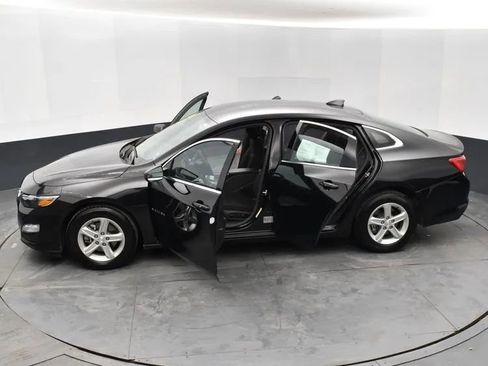 Used 2024 Chevrolet Malibu LT image 7