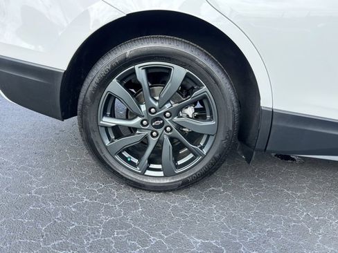 Used 2023 Chevrolet Equinox RS image 7
