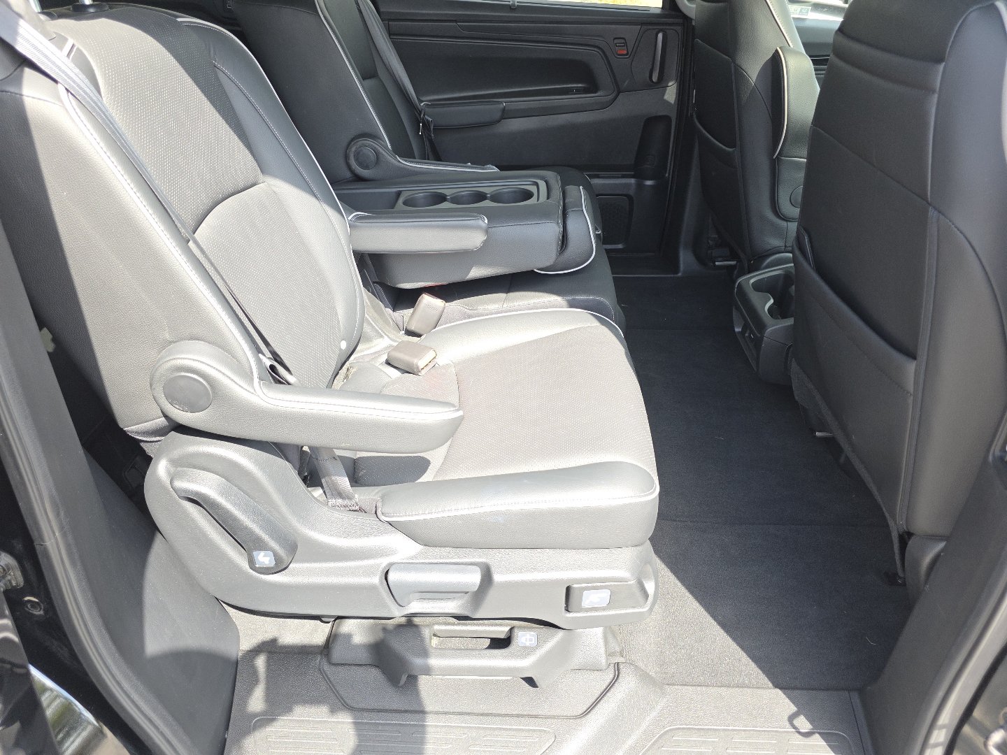 Certified 2024 Honda Odyssey Elite image 20