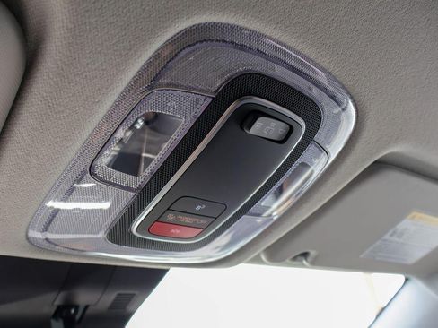 New 2026 Hyundai Kona SEL Premium FWD image 17