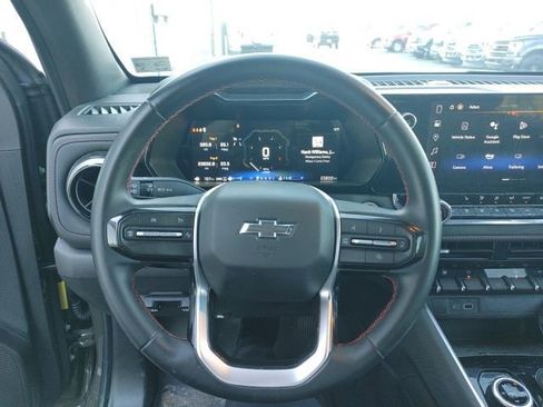 Used 2024 Chevrolet Colorado Z71 w/ Z71 Convenience Package 2 image 28