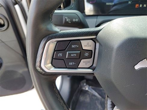 Used 2024 Ford Mustang Convertible image 44