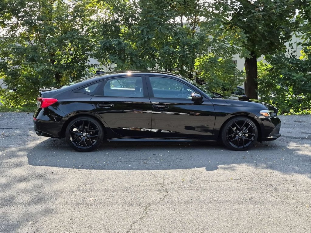 Used 2022 Honda Civic Sport image 2