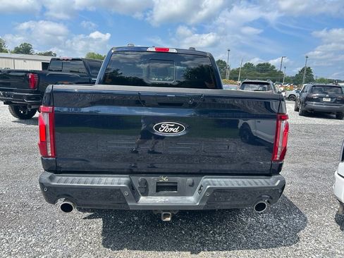 Used 2025 Ford F150 Lariat AWD/4WD image 9