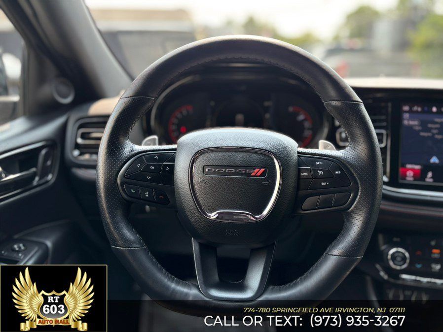Used 2025 Dodge Durango GT AWD/4WD image 15